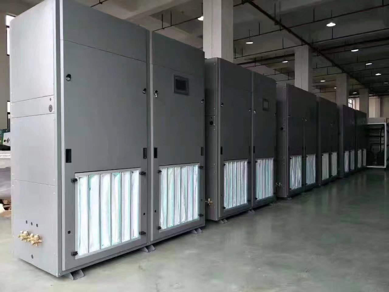<a href=http://www.klsbqx.cn/news_article?news_id=223>機房空調(diào)</a>