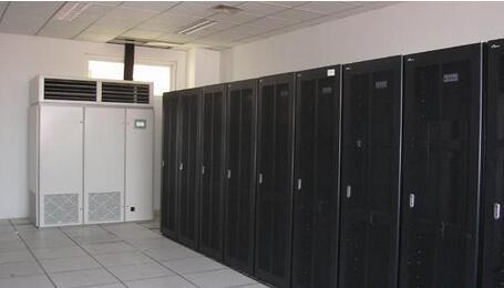 <a href=http://www.klsbqx.cn/news_article?news_id=248>機房空調(diào)</a>